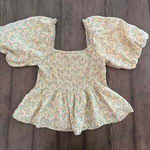 a.n.a Baby Doll Puff sleeve floral top